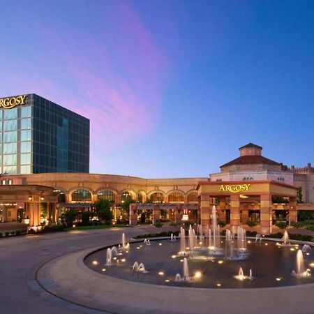 Argosy Casino Hotel & Spa Riverside Buitenkant foto