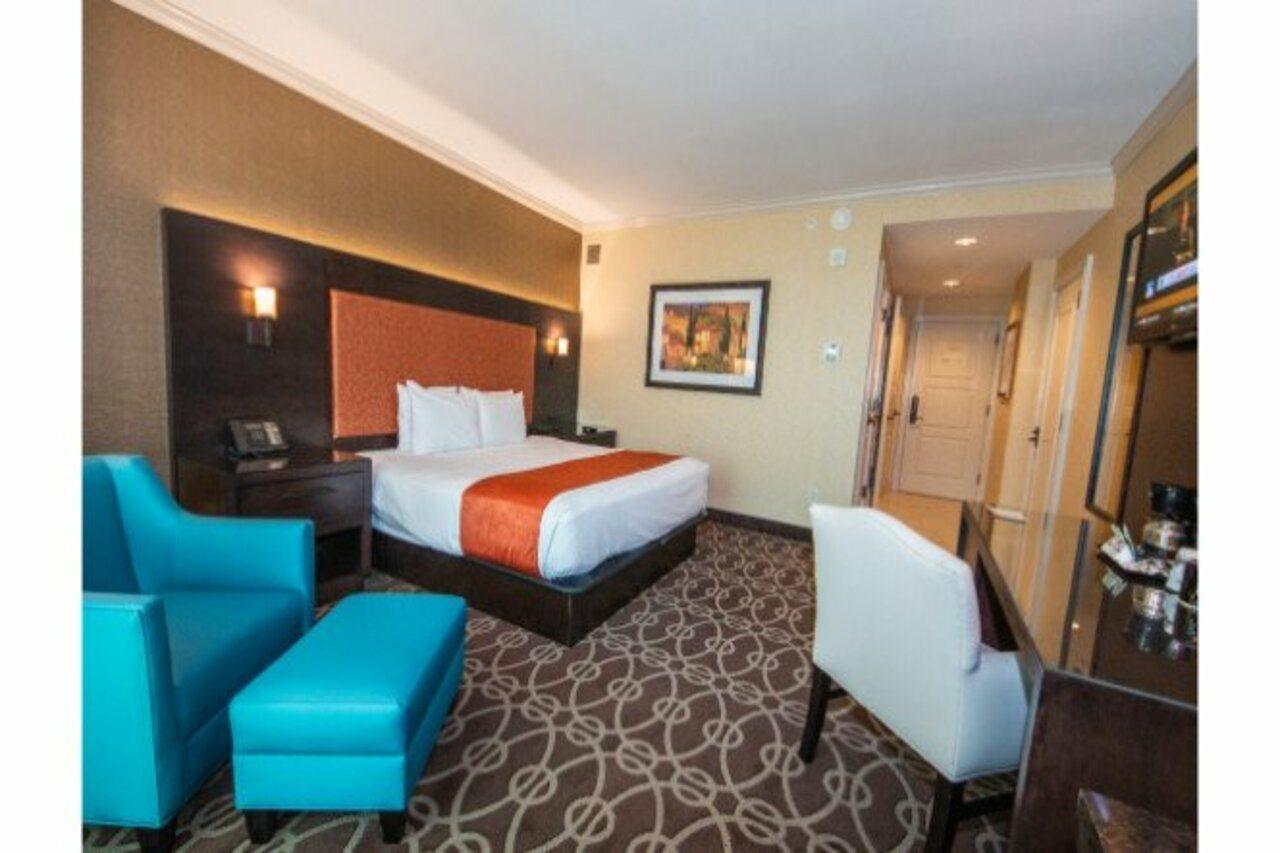 Argosy Casino Hotel & Spa Riverside Buitenkant foto